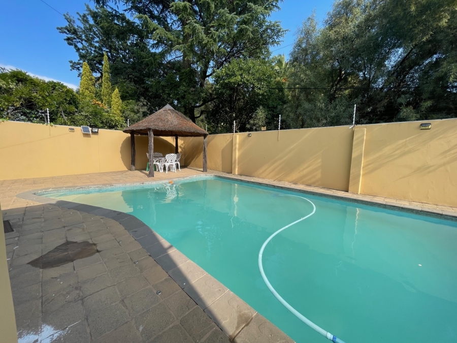 6 Bedroom Property for Sale in Dan Pienaar Free State